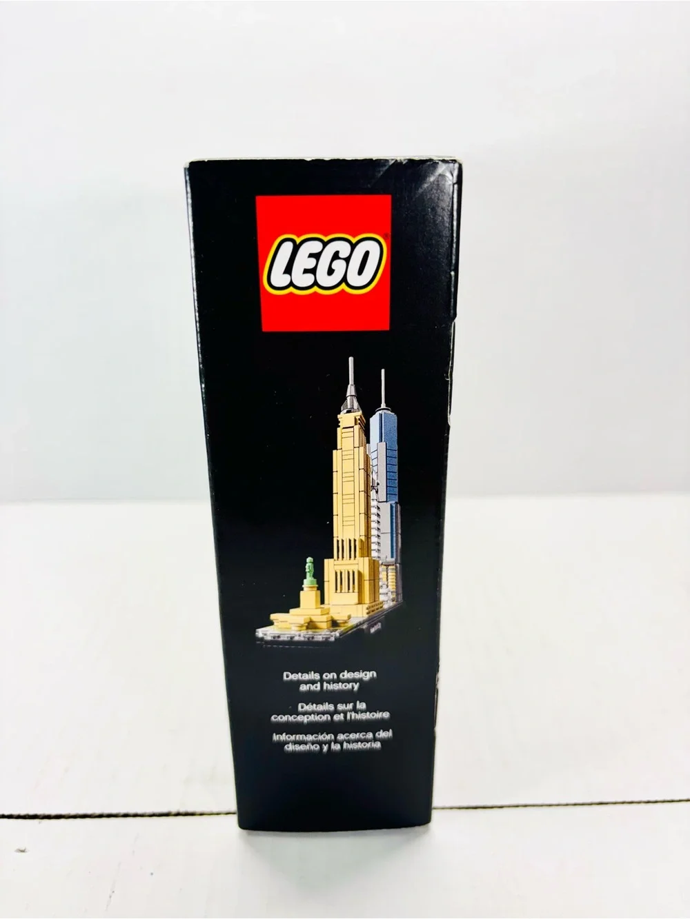 LEGO® Architecture New York City (21028) Factory Sealed Complete Set